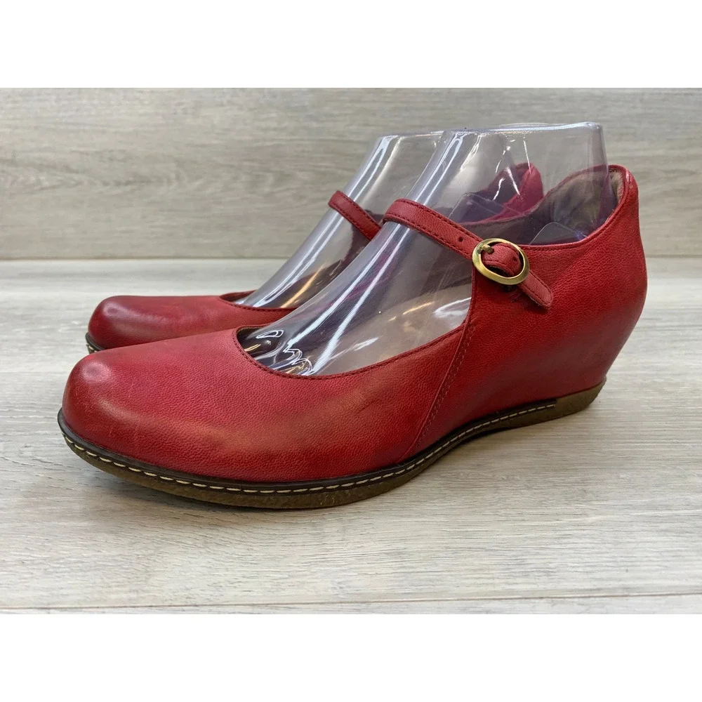 Dansko Women's Red Leather Mary Jane Wedge Round Toe Buckle 8.5 Comfort Shoes